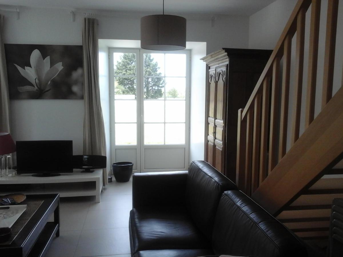 Maison Tombelaine Vains Bagian luar foto