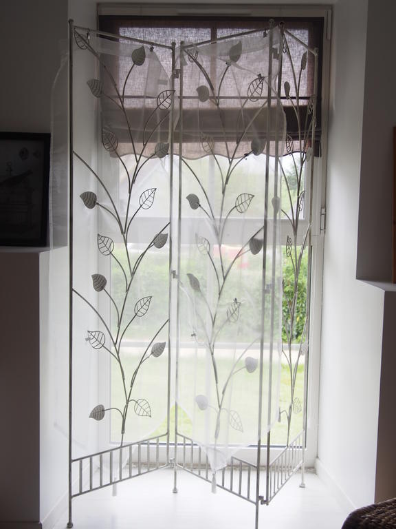 Maison Tombelaine Vains Ruang foto